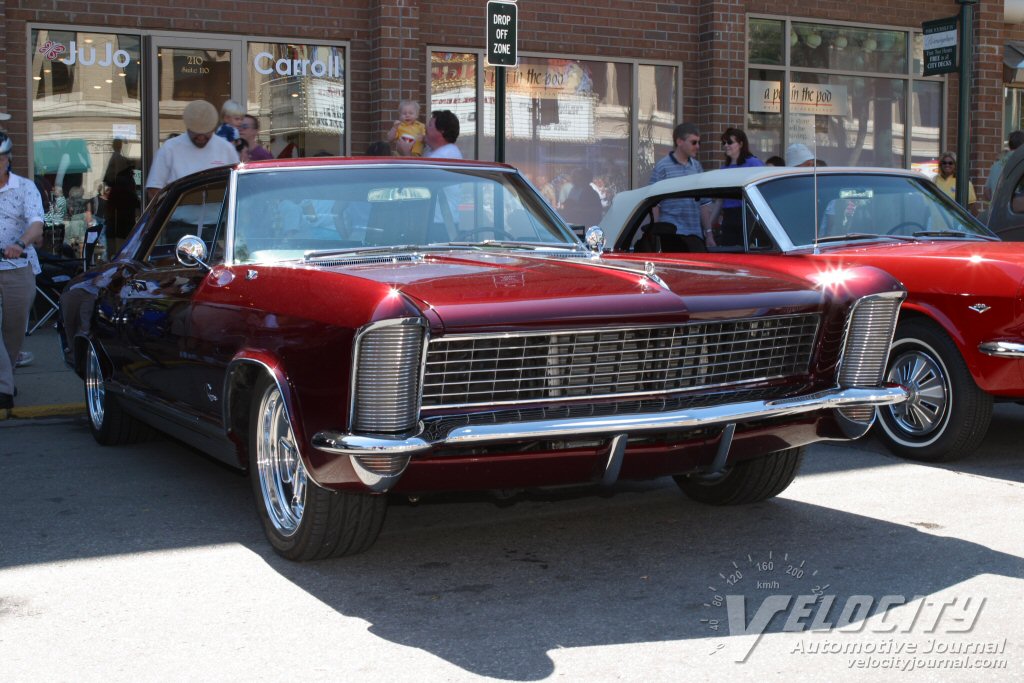 1965 Buick Riviera 2004 Woodward Dream Cruise by Shahed Hussain