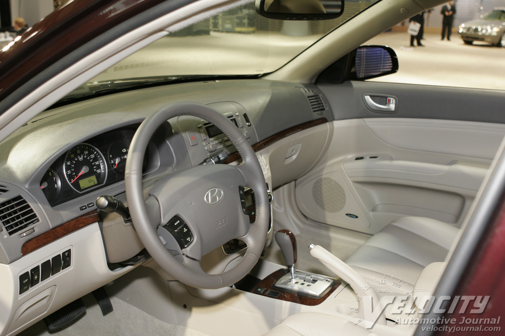 2006 Hyundai Sonata Pictures