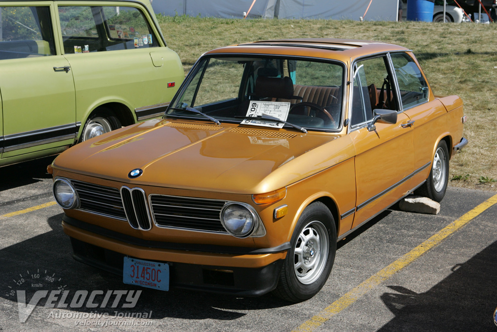 1972 BMW 2002 sedan