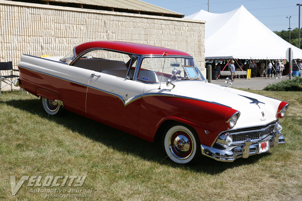 1956 Ford Fairlane 2door Victoria