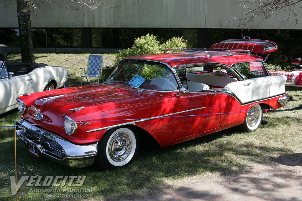 1957 Oldsmobile Super 88 Fiesta wagon 2009 Iola Old Car Show