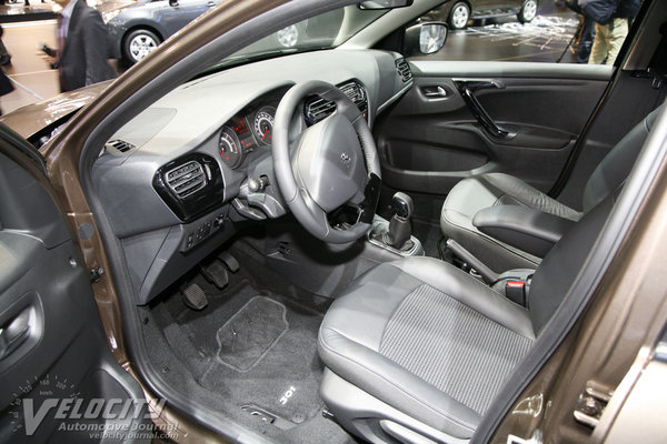 2013 Peugeot 301 Interior
