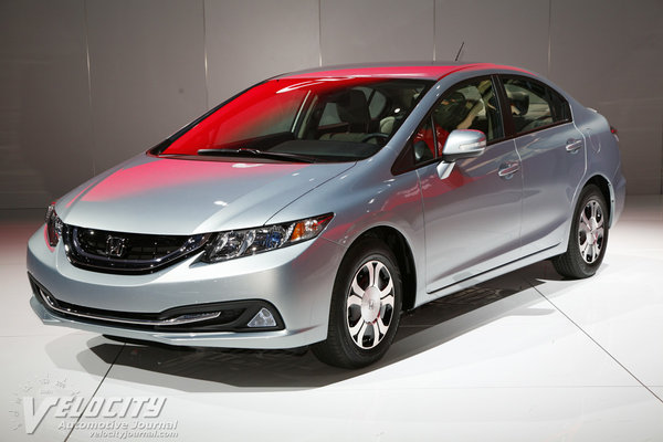 2013 Honda Civic Hybrid sedan