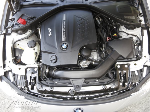2012 BMW 3-Series 335i sedan Engine