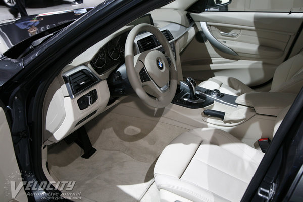 2013 BMW 3-Series Wagon Interior