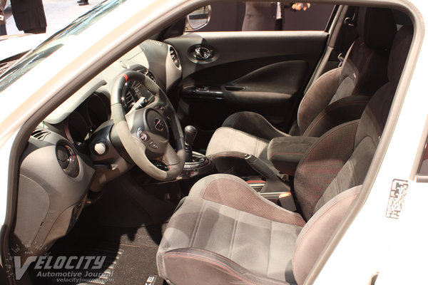 2013 Nissan Juke Nismo Interior