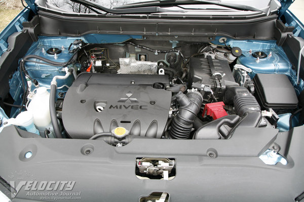 2013 Mitsubishi Outlander Sport SE Engine