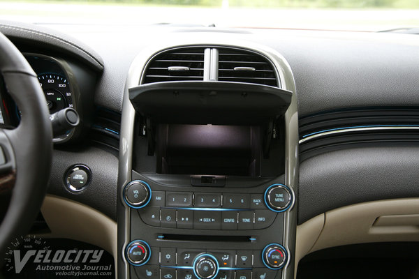 2013 Chevrolet Malibu LTZ Instrumentation