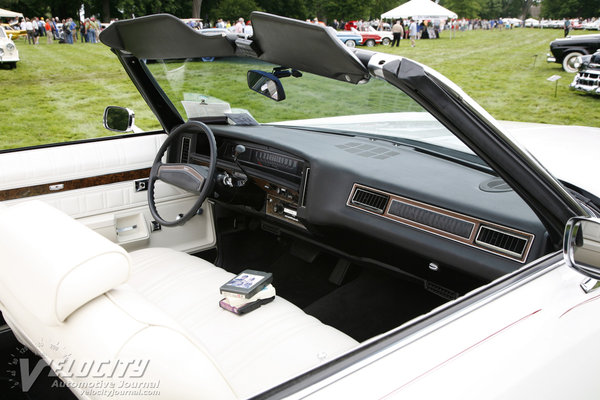 1974 Chevrolet Caprice Classic convertible Interior