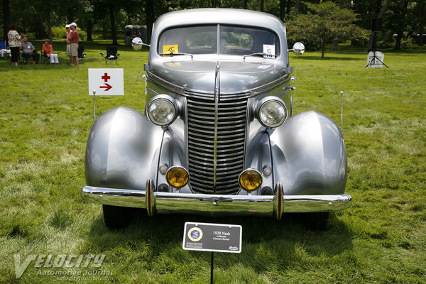 1938 Nash Lafayette sedan