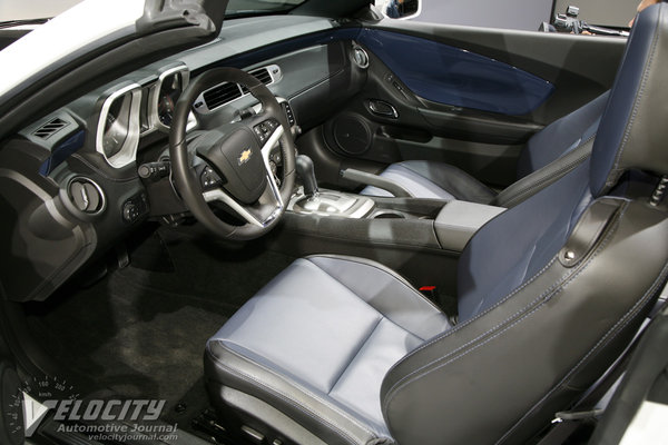2014 Chevrolet Camaro Convertible Interior