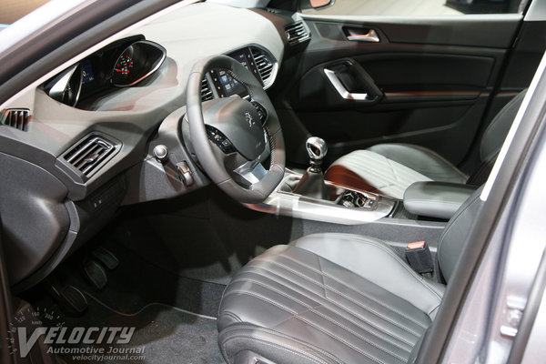 2014 Peugeot 308 Interior