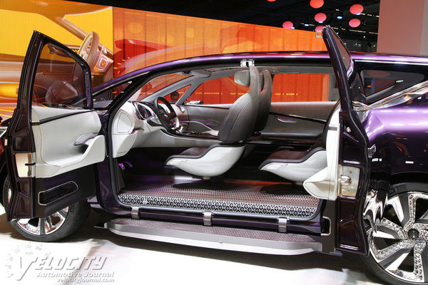 2013 Renault Initiale Interior
