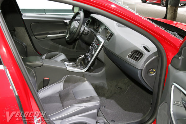 2015 Volvo V60 Interior