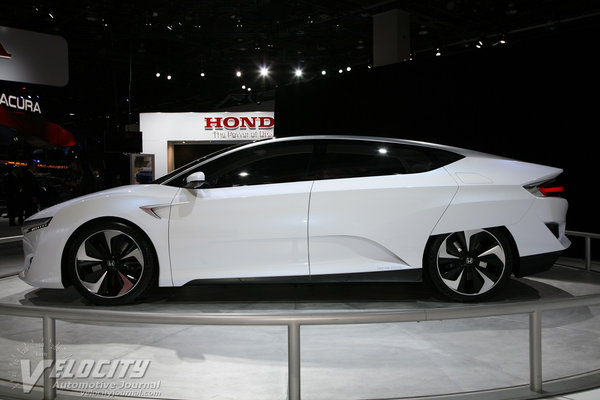 2014 Honda FCV