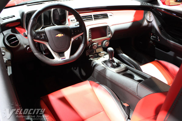 2015 Chevrolet Camaro SS Interior
