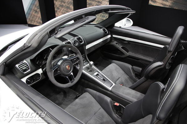 2016 Porsche Boxster Spyder Interior