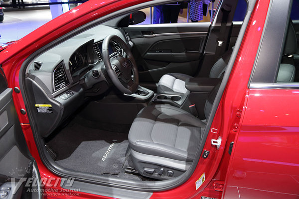 2017 Hyundai Elantra sedan Interior