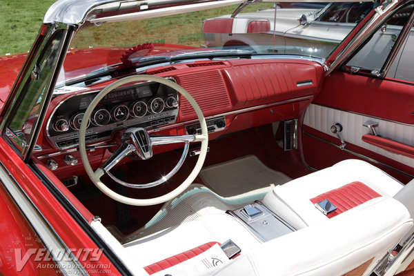 1962 Dodge Polara convertible Interior