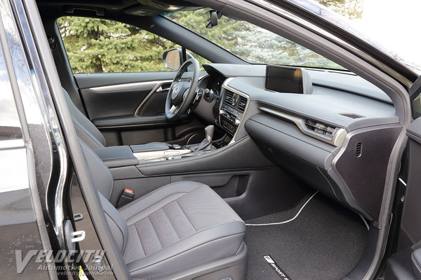 2016 Lexus RX450h Interior