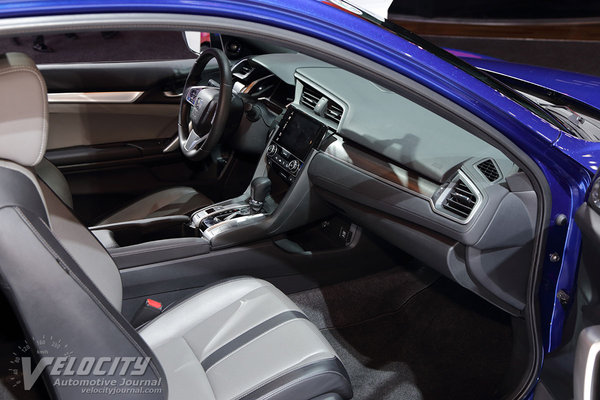 2016 Honda Civic coupe Interior