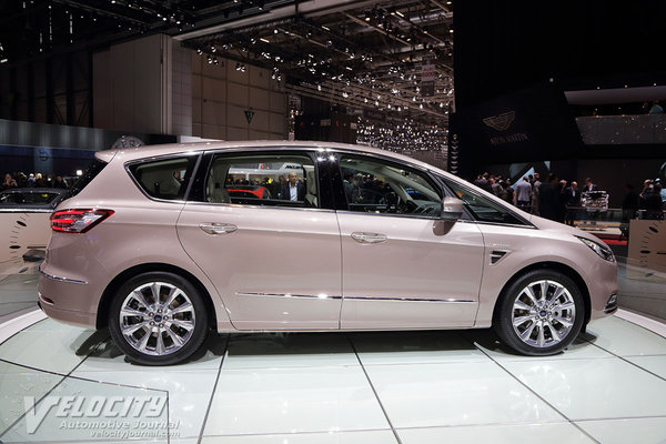2017 Ford S-Max