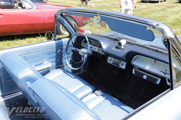 1963 Chevrolet Corvair Monza Convertible Interior