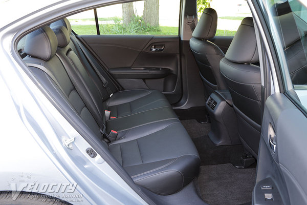 2017 Honda Accord Touring V6 Interior