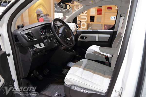 2017 Citroen SpaceTourer 4x4 E Interior