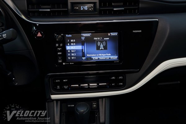 2017 Toyota Corolla iM Instrumentation