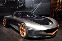 2018 Genesis Essentia 2018 Genesis Essentia