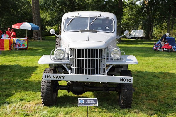 1941 Dodge WC-10 Carryall