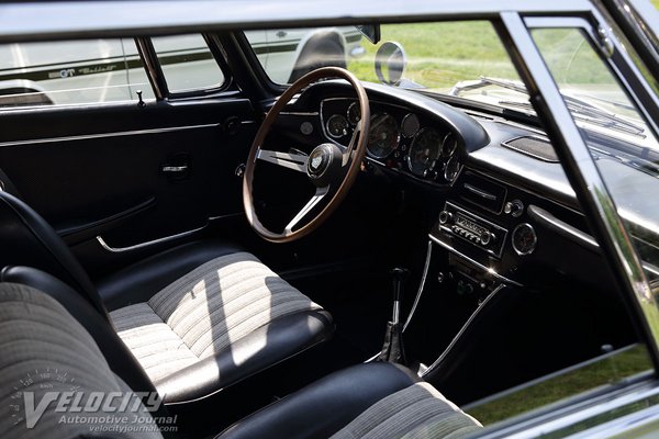 1967 Glas 3000 GT Interior