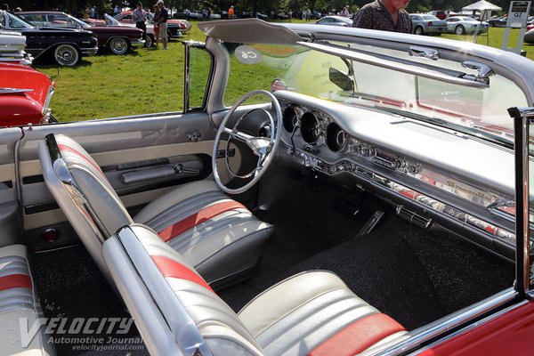 1959 Pontiac Bonneville convertible Interior