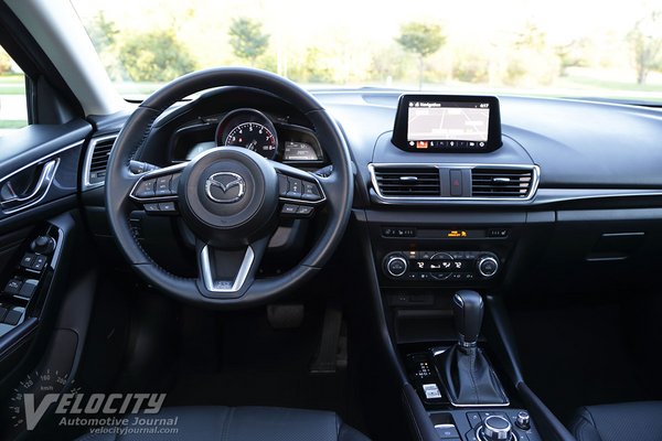 2018 Mazda Mazda3 Grand Touring 5d Instrumentation
