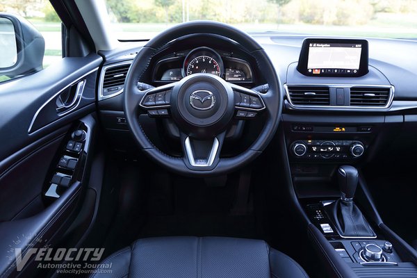 2018 Mazda Mazda3 Grand Touring 5d Instrumentation