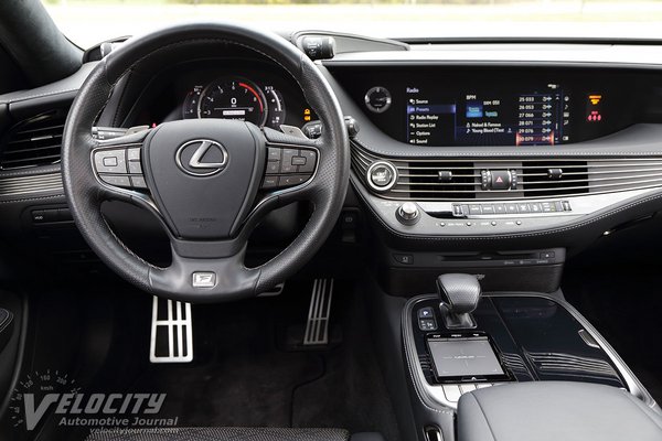 2018 Lexus LS 500 F Sport Instrumentation