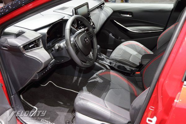 2020 Toyota Corolla 5d Interior