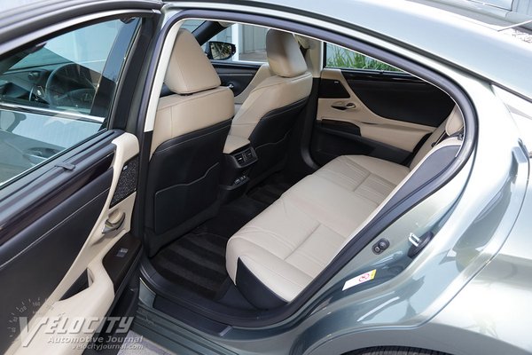 2019 Lexus ES 350 Ultra Luxury Interior