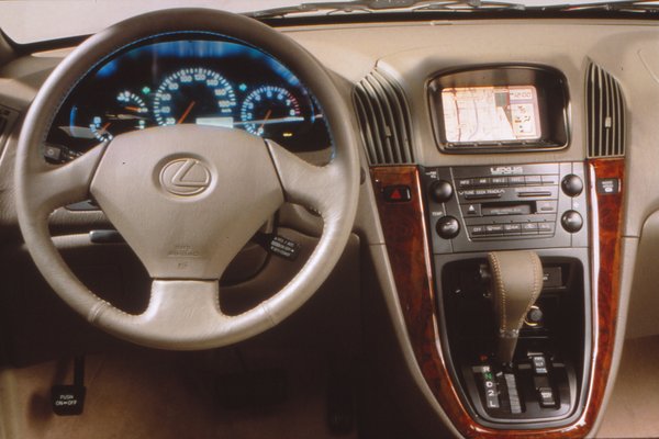 1997 Lexus Sport Luxury Vehicle Interior
