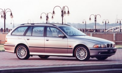 2000 BMW 540i sport wagon