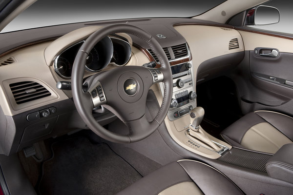 2012 Chevrolet Malibu LTZ Interior