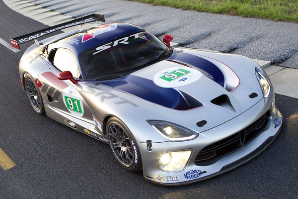 2013 SRT Viper GTS-R