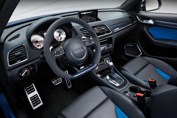 2012 Audi RS Q3 Interior