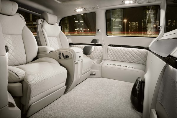 2012 Mercedes-Benz Viano Vision Diamond Interior
