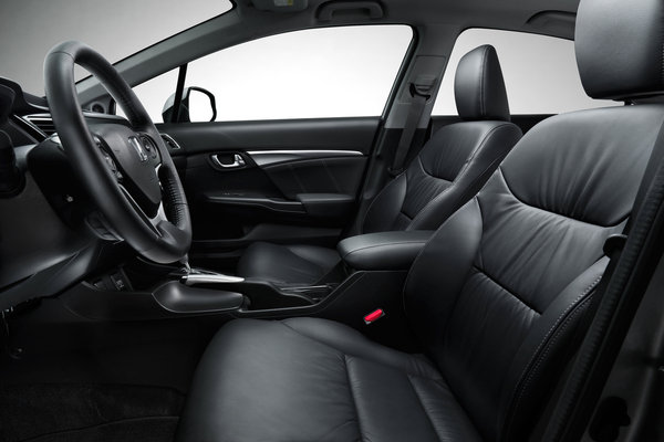 2013 Honda Civic EX-L sedan Interior