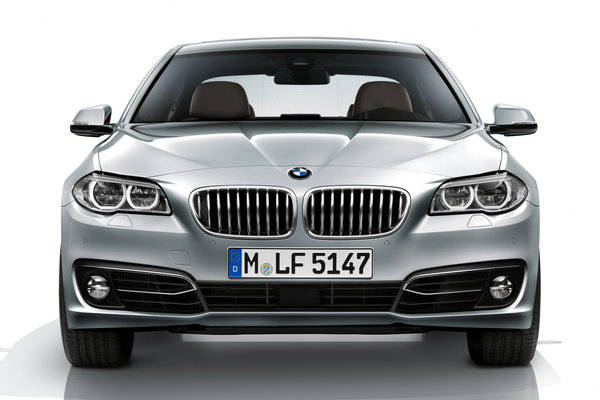 2014 BMW 5-Series 535i sedan