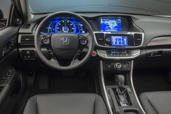 2014 Honda Accord Hybrid Instrumentation