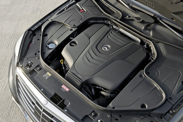 2014 Mercedes-Benz S-Class Engine