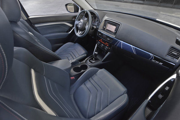 2012 Mazda CX-5 180 Interior